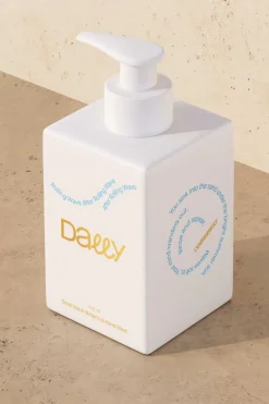 Rabens Saloner Dally Botanical Hand Wash |Women Body & Bath